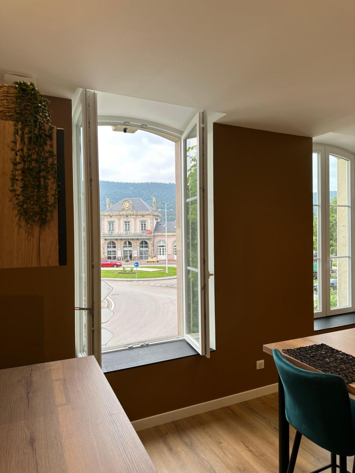 Appartement De La Gare Remiremont Exterior foto